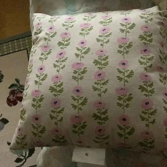 Easter Pillow - Picture 2 of 2